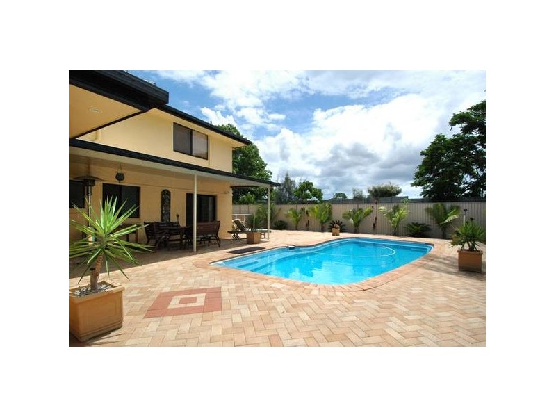 Broadbeach Waters QLD 4218