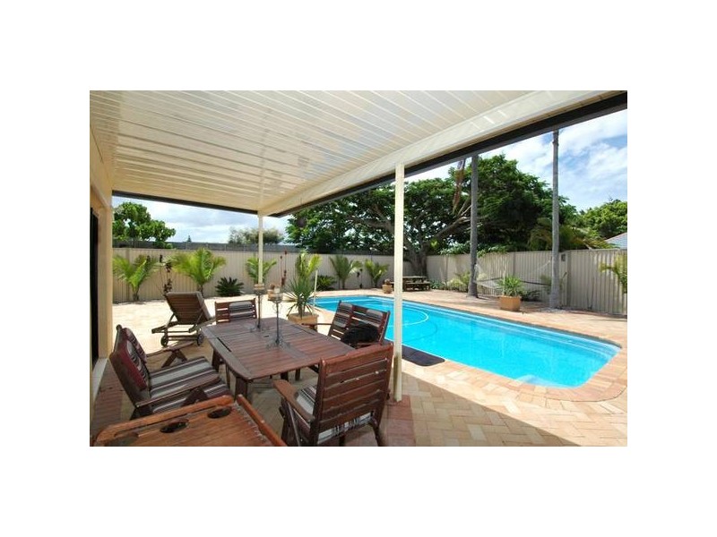 Broadbeach Waters QLD 4218