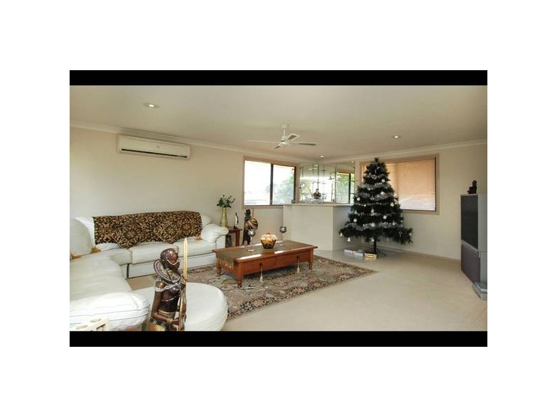 Broadbeach Waters QLD 4218