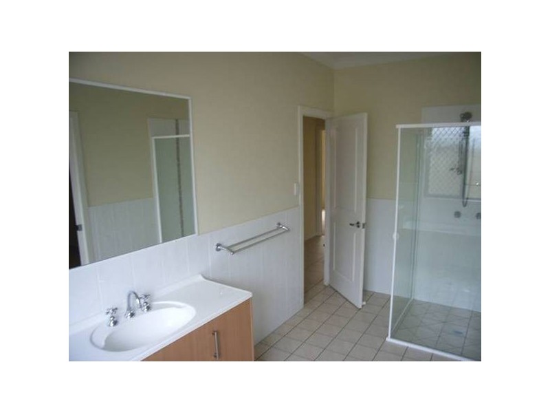Merrimac QLD 4226