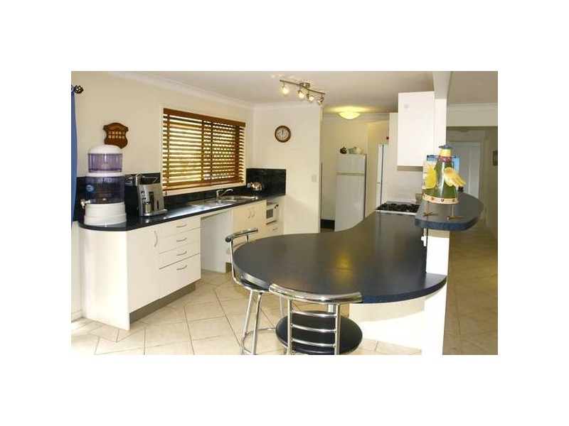 Clear Island Waters QLD 4226