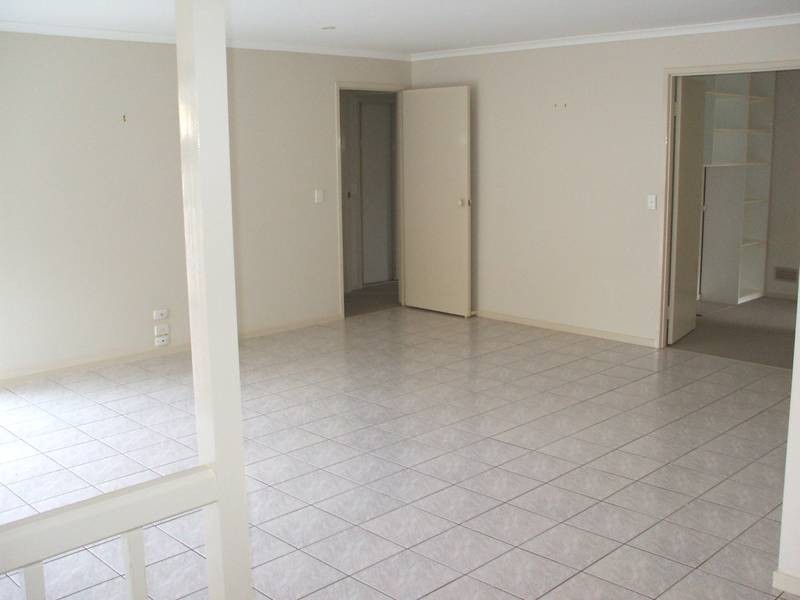 13 Bronte Court, Robina QLD 4226