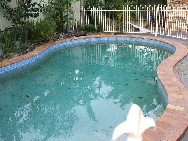 13 Bronte Court, Robina QLD 4226