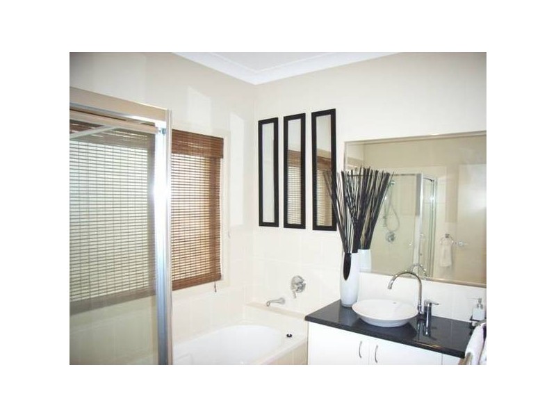 Varsity Lakes QLD 4227