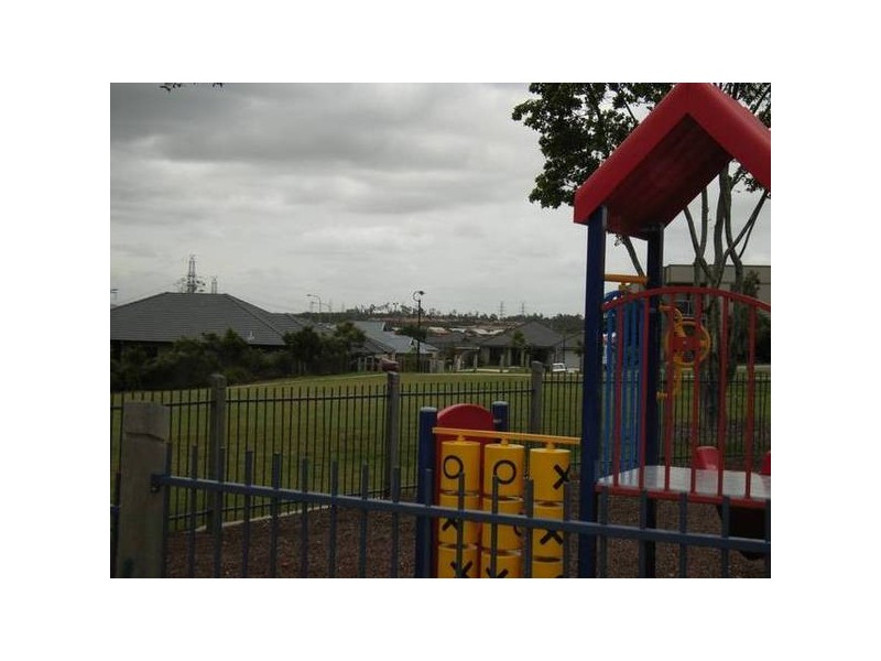 Varsity Lakes QLD 4227