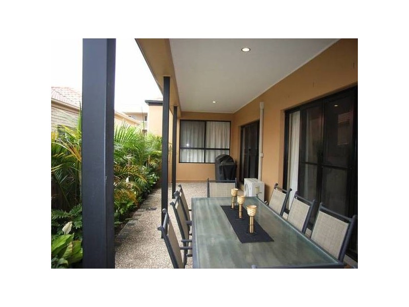 Varsity Lakes QLD 4227