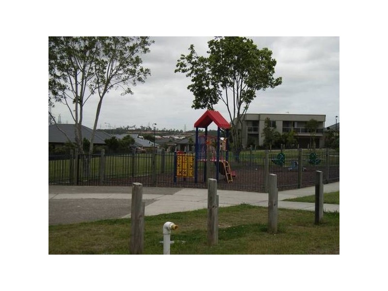 Varsity Lakes QLD 4227