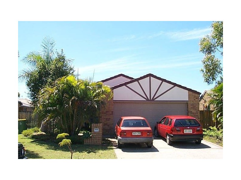 4 REGENSBERG CLOSE, Varsity Lakes QLD 4227