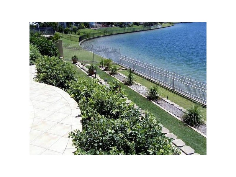Broadbeach Waters QLD 4218
