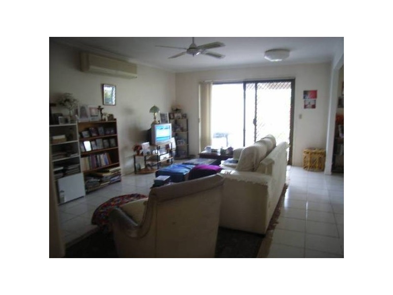Clear Island Waters QLD 4226