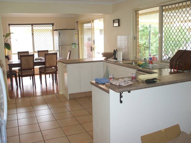 33 WARBLER PARADE, Varsity Lakes QLD 4227