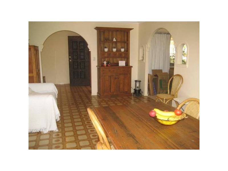 Broadbeach Waters QLD 4218