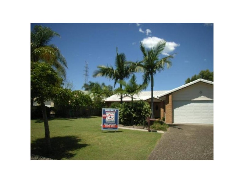 Clear Island Waters QLD 4226