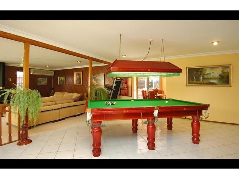 11 Metricup Court, Mermaid Waters QLD 4218