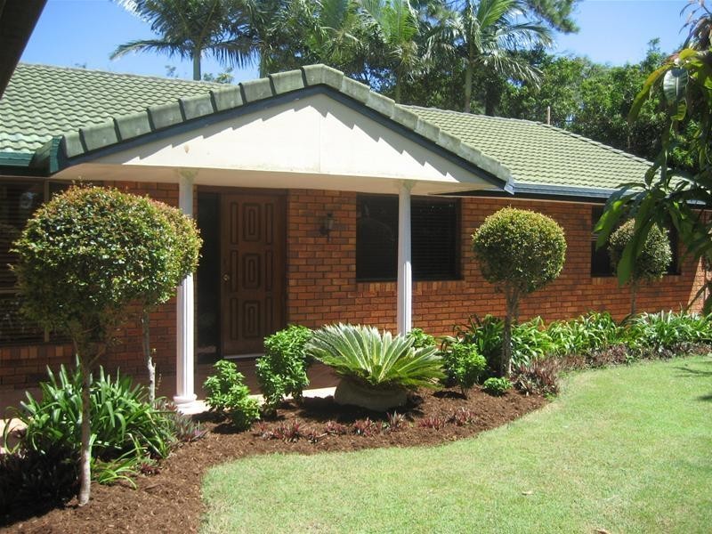 11 Metricup Court, Mermaid Waters QLD 4218