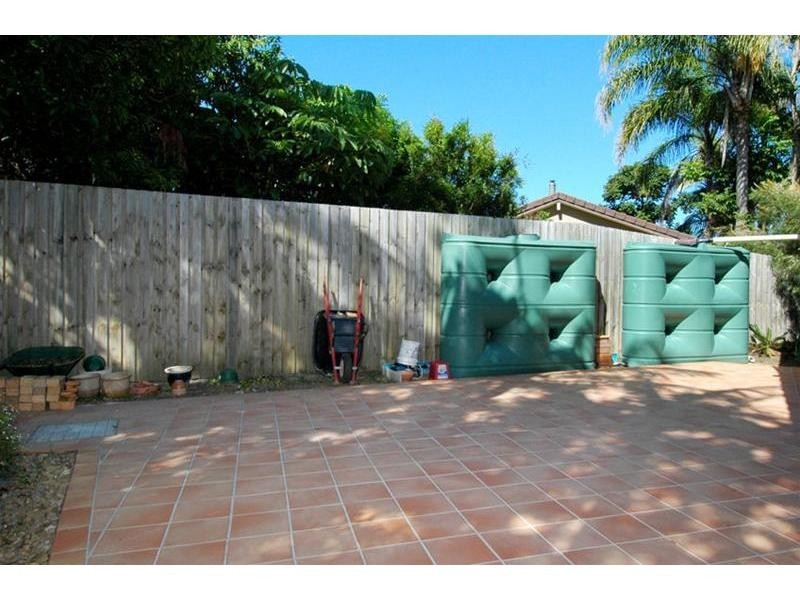 11 Metricup Court, Mermaid Waters QLD 4218