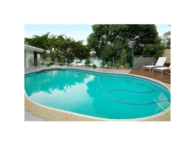 Broadbeach Waters QLD 4218