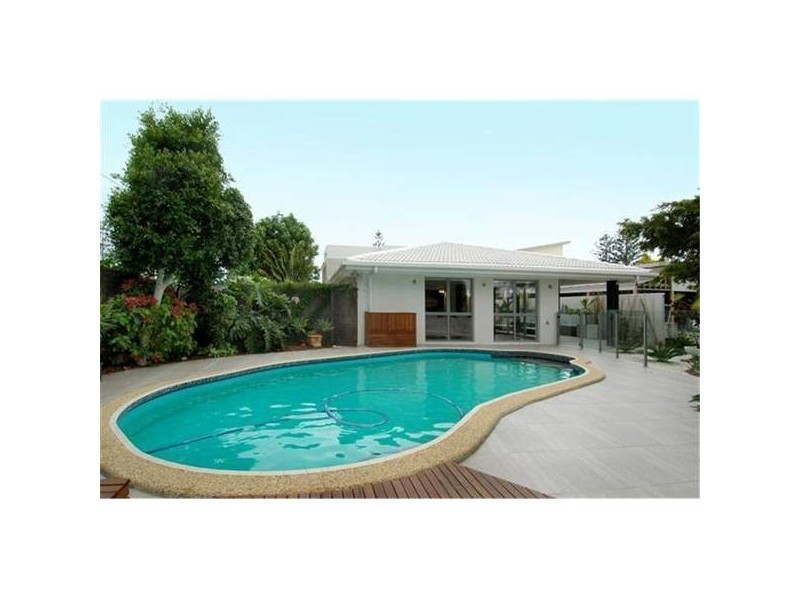 Broadbeach Waters QLD 4218