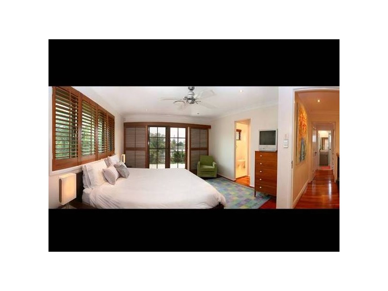 Broadbeach Waters QLD 4218