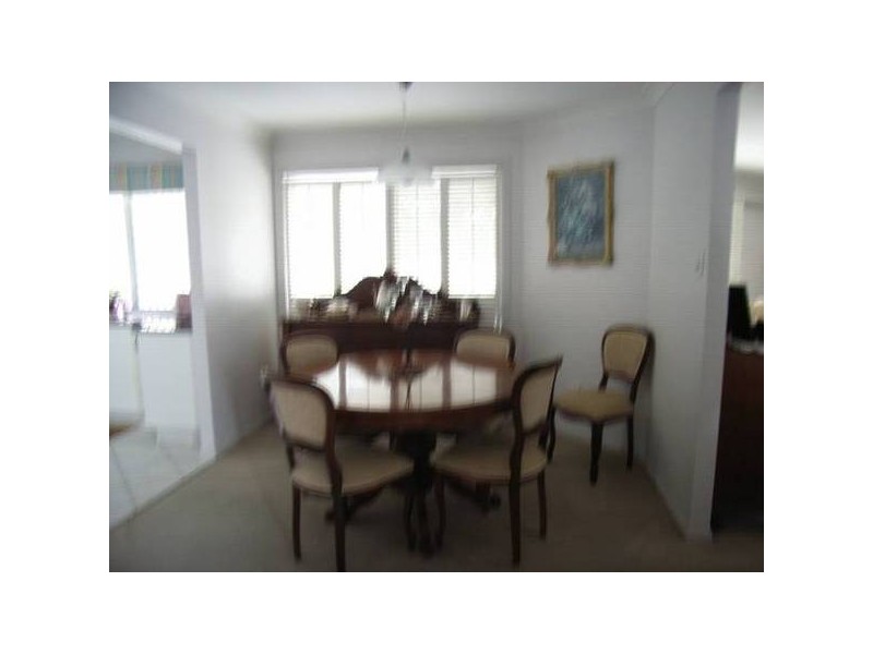 Clear Island Waters QLD 4226