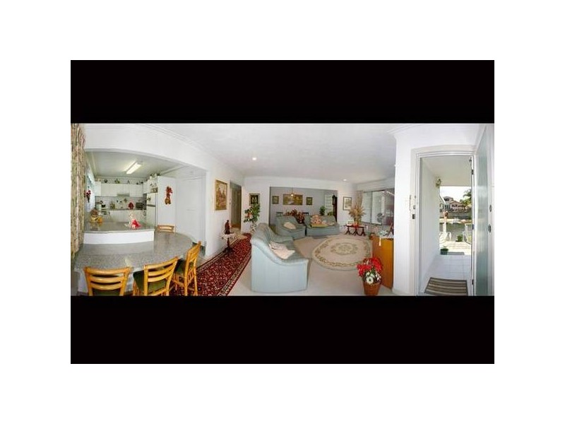 Broadbeach Waters QLD 4218