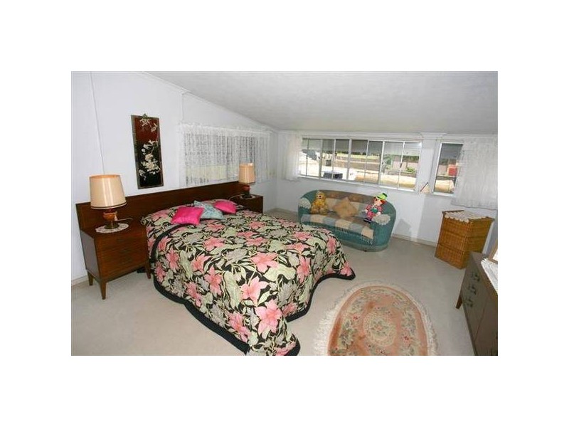 Broadbeach Waters QLD 4218