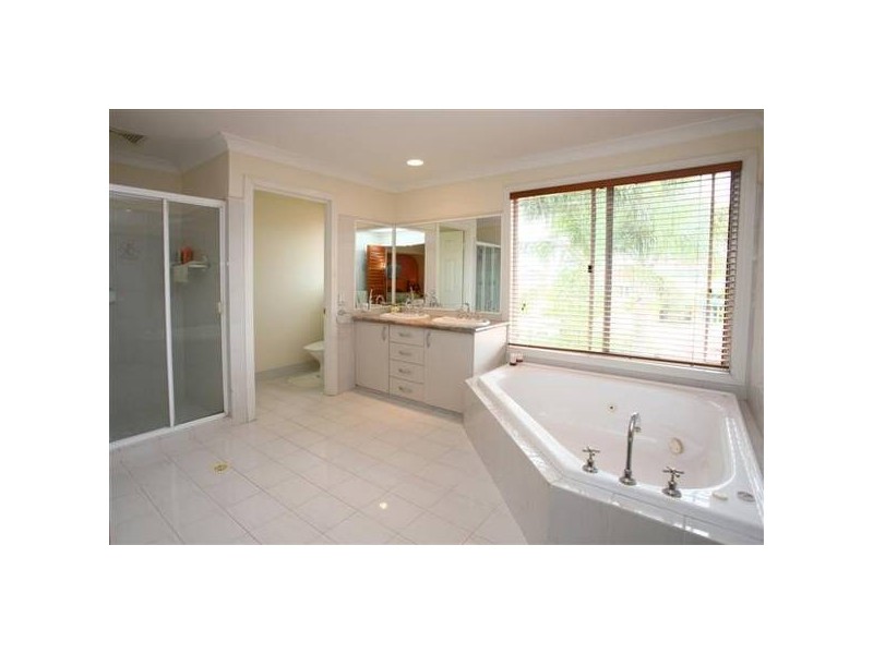 Broadbeach Waters QLD 4218
