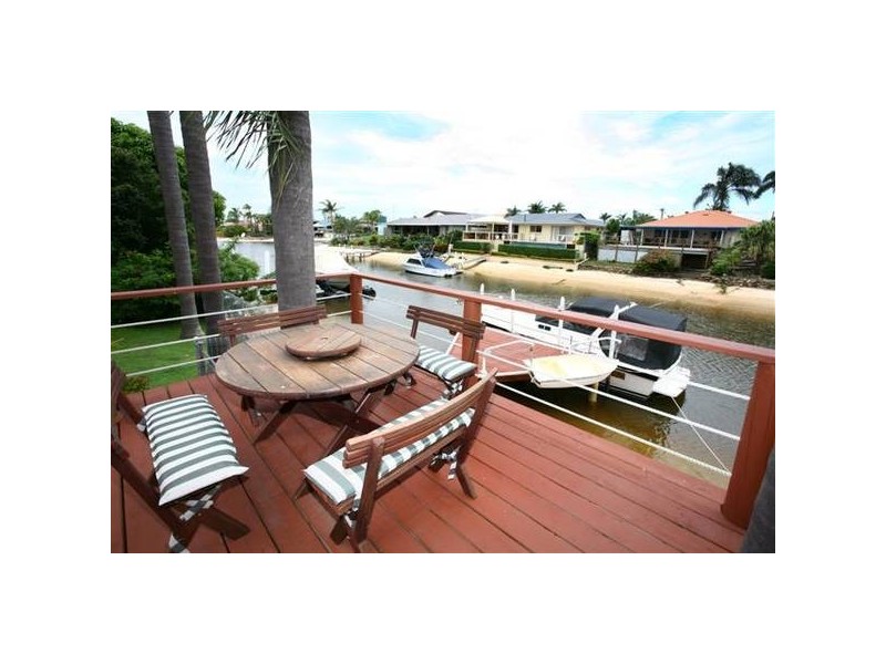 Broadbeach Waters QLD 4218