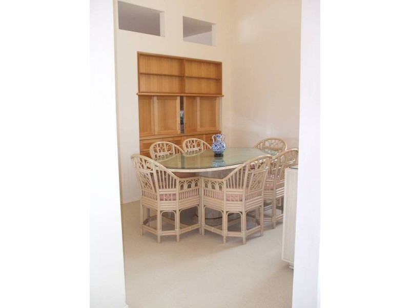 43 Martinque Way, Clear Island Waters QLD 4226