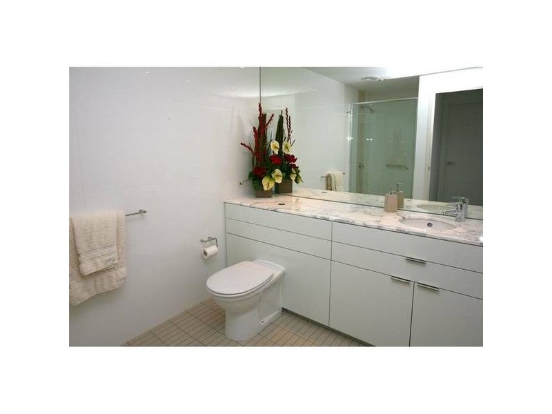 Broadbeach Waters QLD 4218