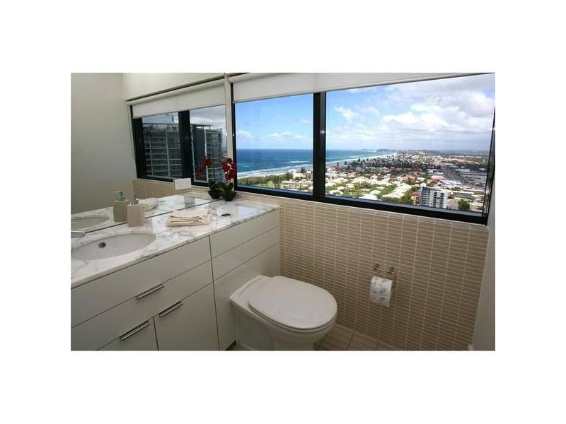 Broadbeach Waters QLD 4218