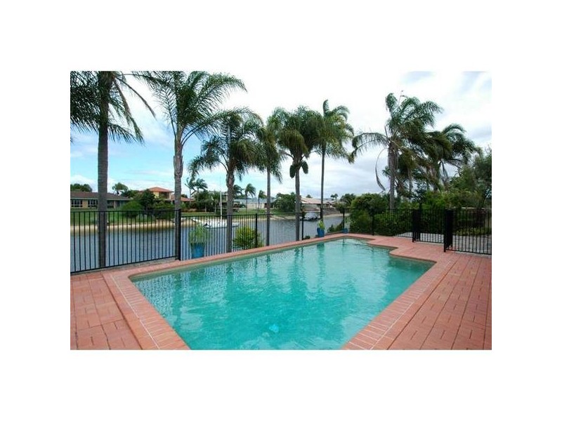 Broadbeach Waters QLD 4218