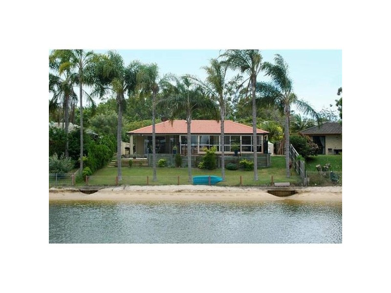 Broadbeach Waters QLD 4218