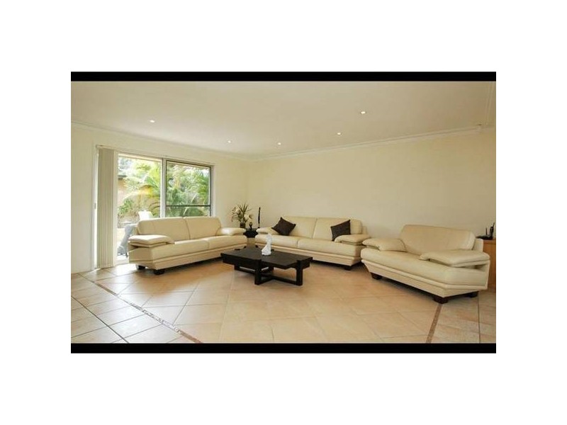 Broadbeach Waters QLD 4218