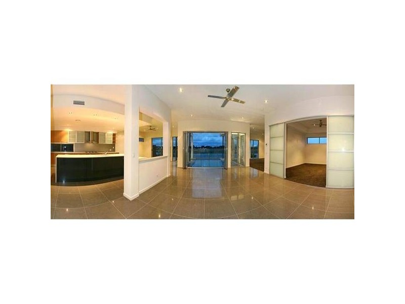 Carrara QLD 4211