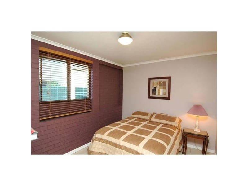 Broadbeach Waters QLD 4218