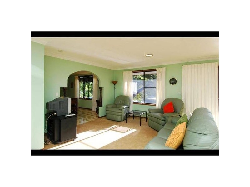Broadbeach Waters QLD 4218