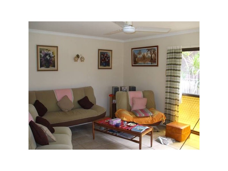 7 Verdichio Avenue, Mermaid Waters QLD 4218