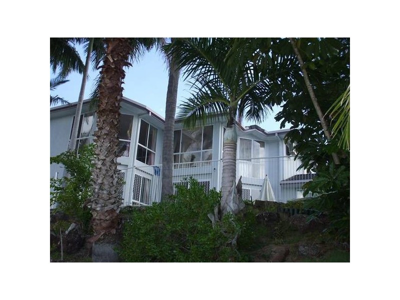 Clear Island Waters QLD 4226