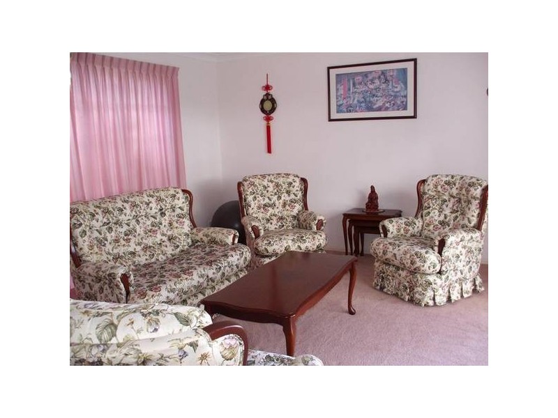 Clear Island Waters QLD 4226