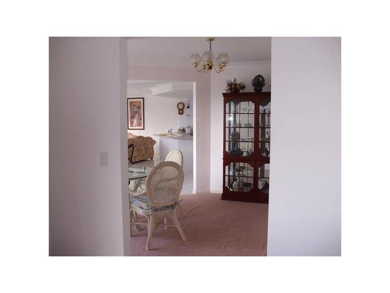 Clear Island Waters QLD 4226