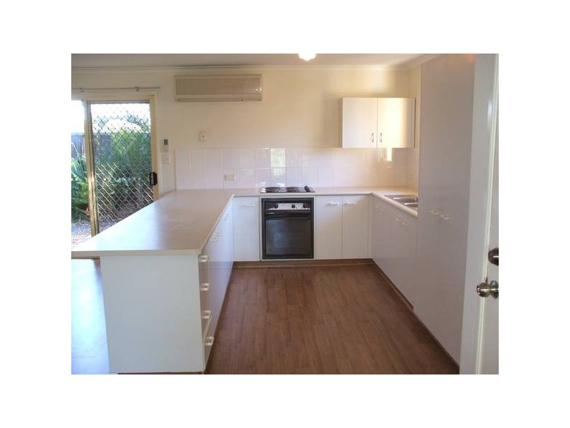 6 crelga court, Merrimac QLD 4226