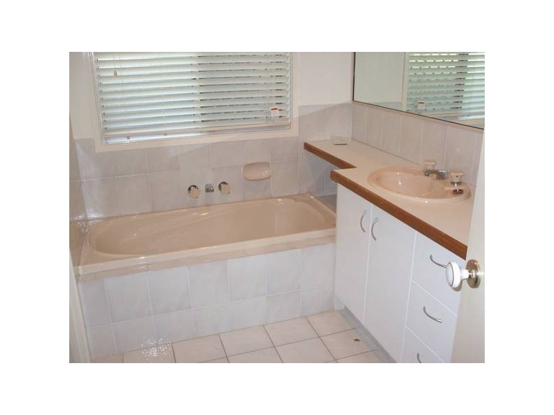 Robina QLD 4226