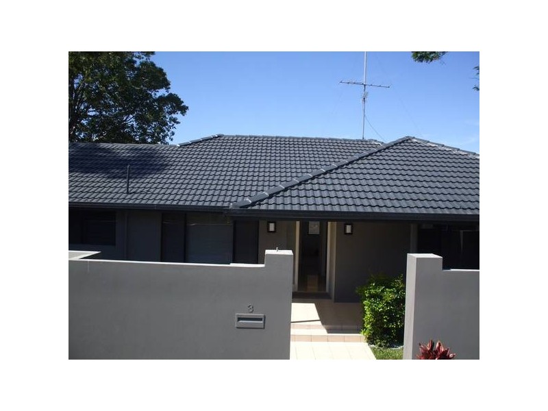 3 Tiwi St, Sorrento QLD 4217