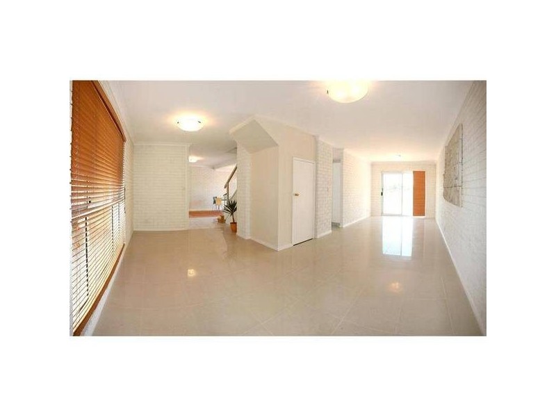 59 Port Jackson Boulevard, Clear Island Waters QLD 4226