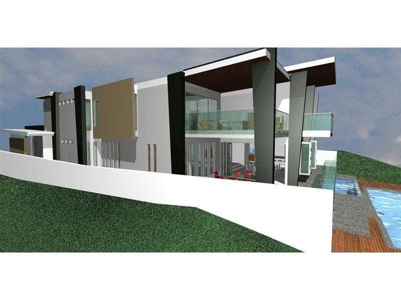 Clear Island Waters QLD 4226