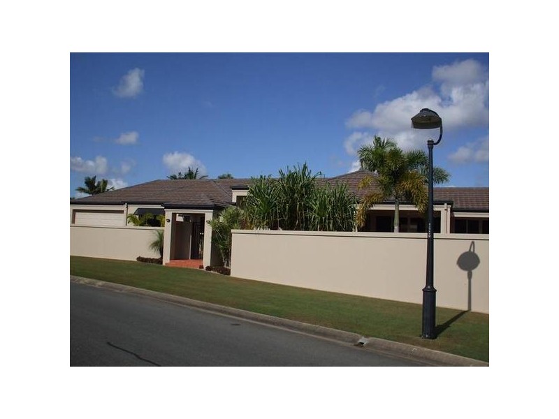 6 Montserrat Court, Clear Island Waters QLD 4226