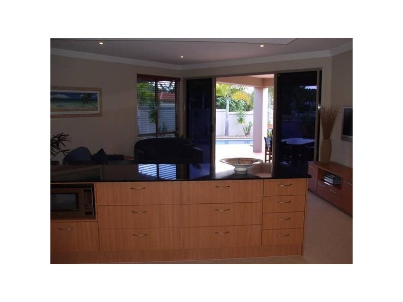 6 Montserrat Court, Clear Island Waters QLD 4226