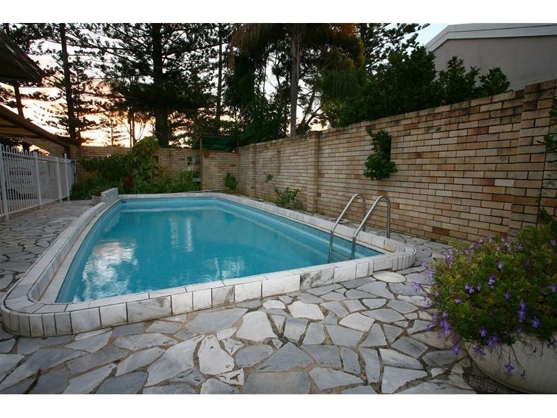 23 The Promenade, Isle Of Capri QLD 4217