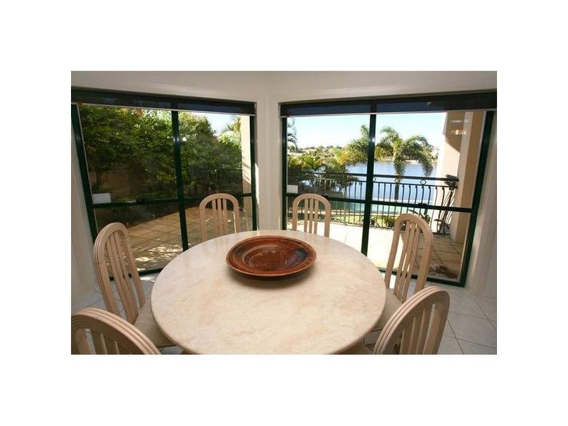 59 Bollard Circuit, Clear Island Waters QLD 4226